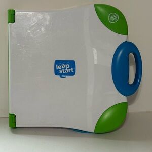 LeapFrog LeapStart interactive learning system